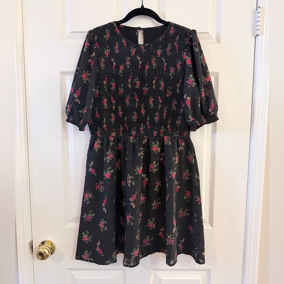 *NWT* Disturbia ‘Darcy’ Black Floral Print Chiffon Mini Smock Dress - Women’s 10 - Picture 2 of 7